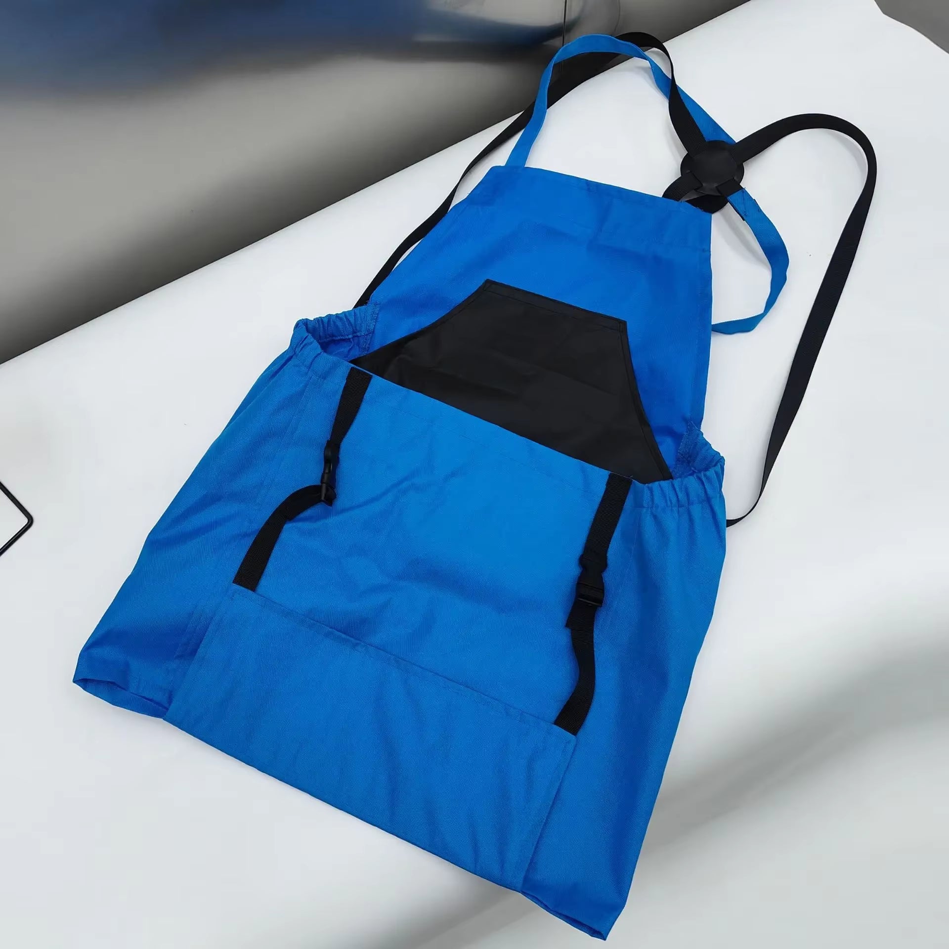 HarvestMate Outdoor Apron – Large Pocket Gardening Apron Backpack for Efficient Harvesting &amp; Tool Storage