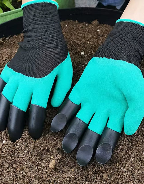 Load image into Gallery viewer, ClawMaster Garden Gloves – Digging &amp; Planting Gloves with Non-Slip Grip and Built-In Claws
