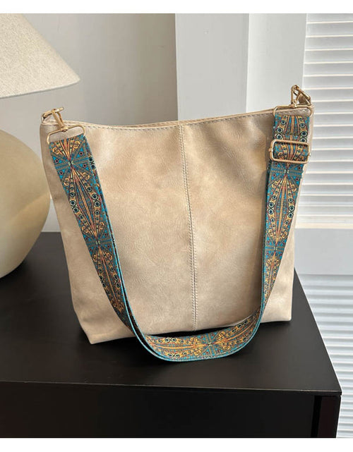 Load image into Gallery viewer, Women&#39;s Shoulder Bag With Ethnic Style Wide Shoulder Strap Ins Large Capacity Bucket Crossbody Bags Fashion Handbag
