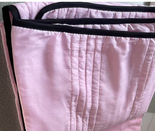 Load image into Gallery viewer, Cooling Blankets Pure Color Summer Quilt Plain Summer Cool Quilt Compressible Air-conditioning Quilt Quilt Blanket
